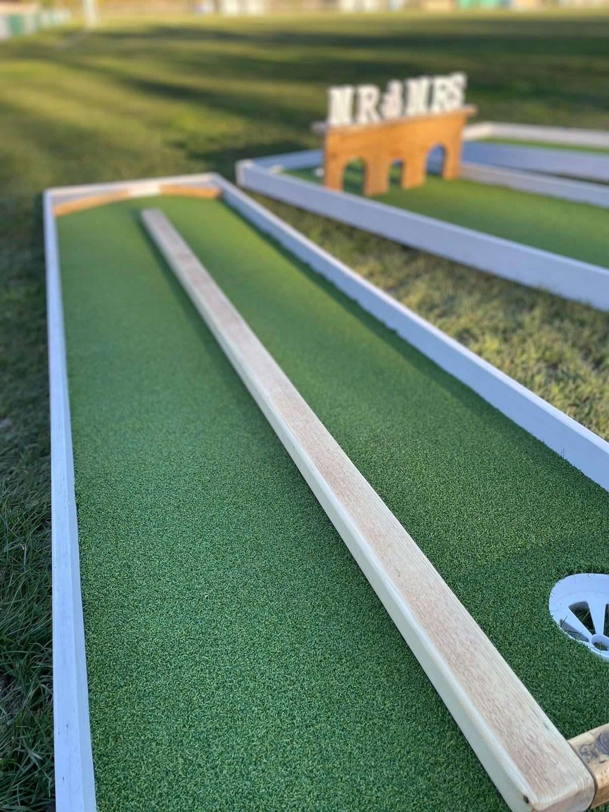 Close-up-of-artificial-turf-golf-from-wedding-games-hire